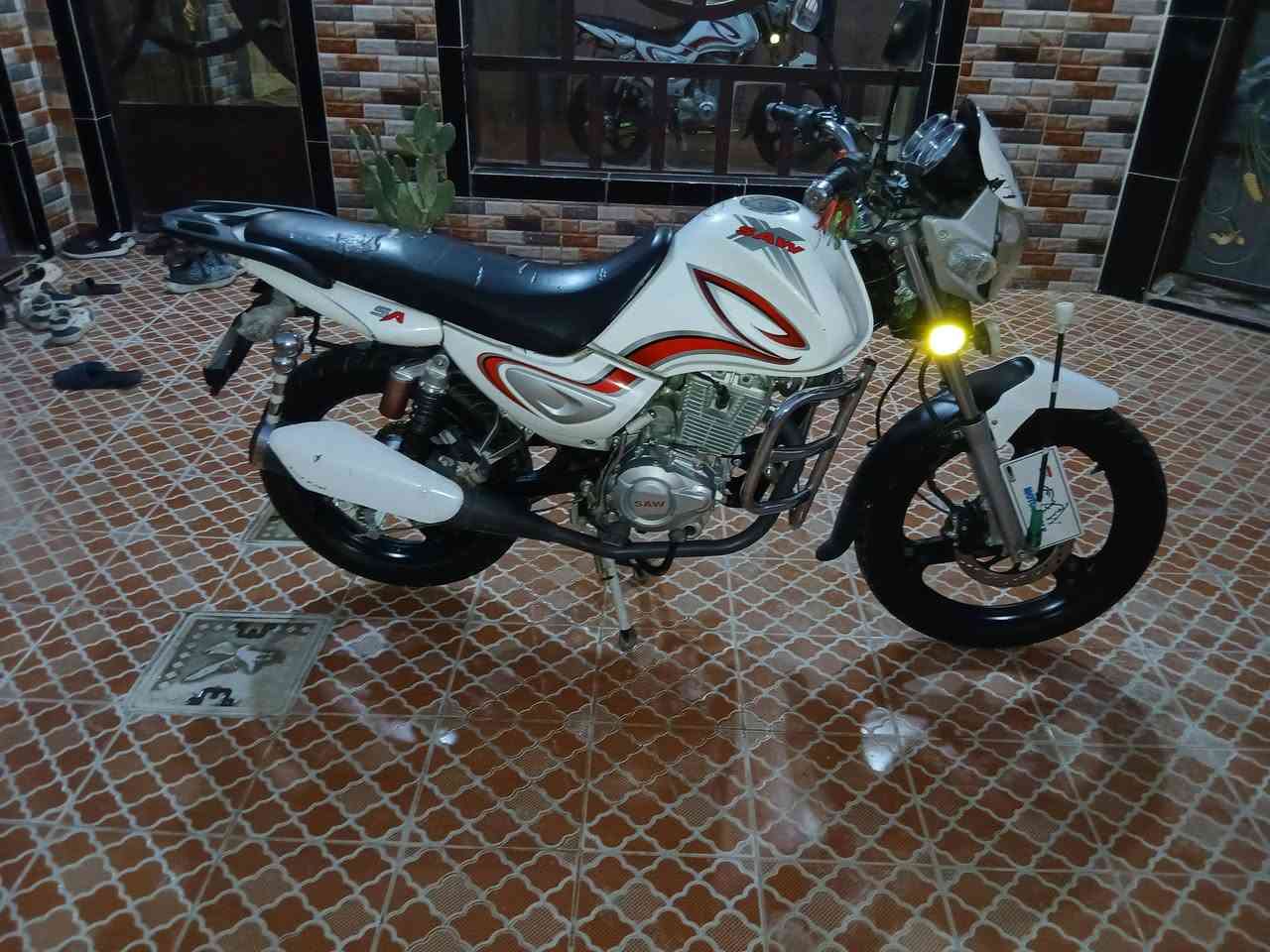 السلام عليكم سينكي ساو فول الماطور بعدة جديد مديل 2024 السعر 1,300 وبي مجال بسيط الرقم ***********
