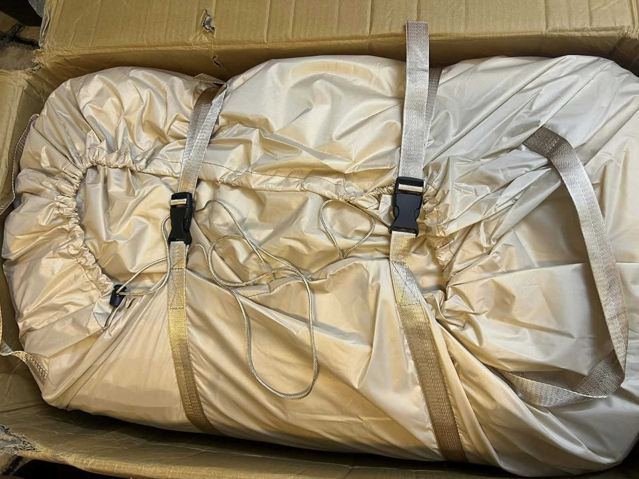 سعر 370 الف
طولها ٤٠٠
عرض ٣٠٠
ارتفاع ٢٠٠
مساحتها ١٢ متر مربع 
وزنها ٢٢ كيلو


**إذا كنت صاحب هذا الإعلان وتريد حذفه لأي سبب، رجاءا أرسل رسالة إلى الدعم الفني**