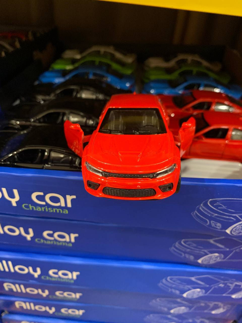 سيارات حديد

تشغيل موسيقى وانطلاقه للامام
تشغيل اناره اماميه وخلفيه
ابواب وجنطه وبنيد فتح
السعر 5
***********
