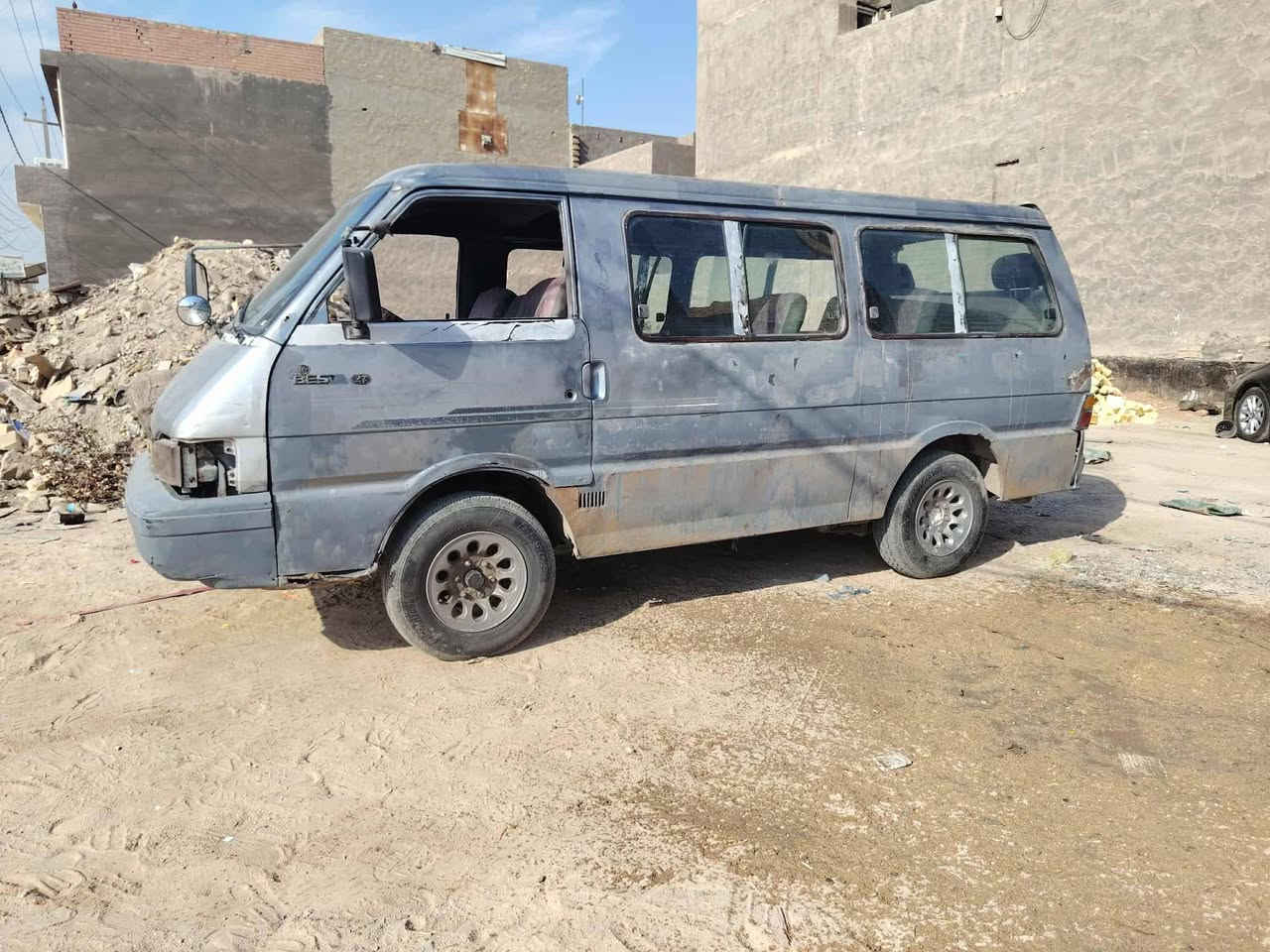 سلام عليكم كيه بسته لبيع رقم بغداد صدامي محرك كير اكسن مكفولات حداديه جديد تخم تاير  جديد بور مشط جديد داخل كشنات وكاعيه جديد شواصي جديد سعره 16وبيه مجال مكاني بابل الهاشميه ***********
