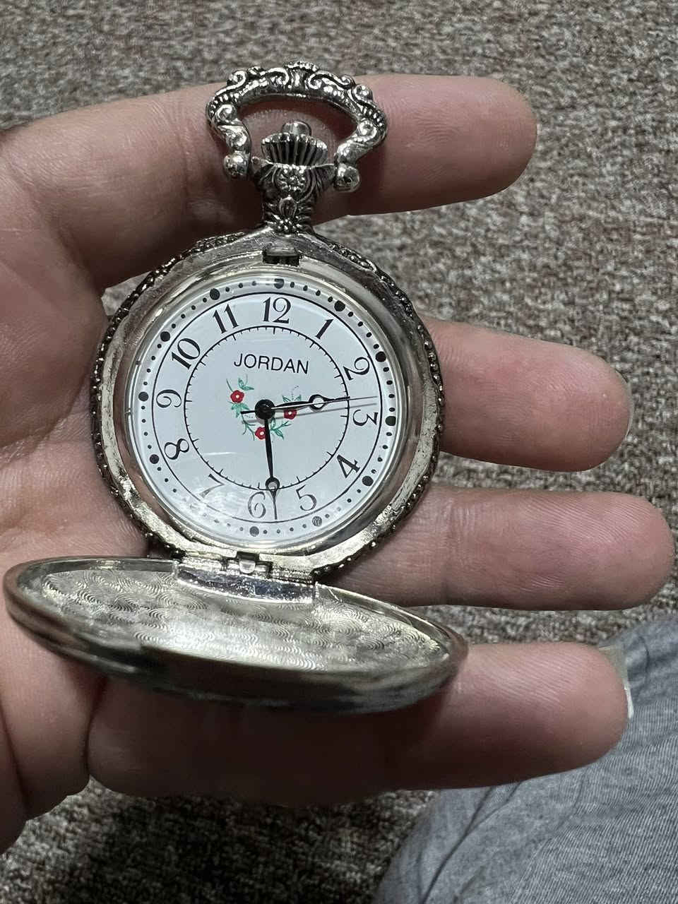 ساعه جيبيه تكويك باله المانيا سعرها ٤٥ الف


**إذا كنت صاحب هذا الإعلان وتريد حذفه لأي سبب، رجاءا أرسل رسالة إلى الدعم الفني**