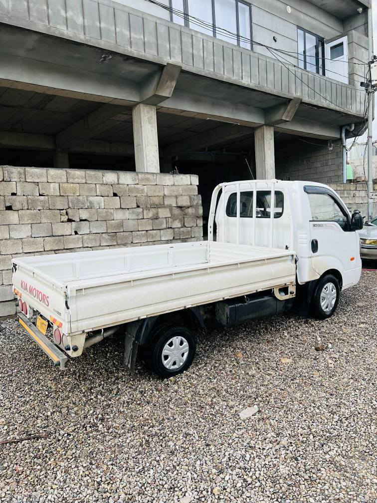 کیای بار
مۆدێل2012
تۆماتیک
شوێن سەیدصادق
ژ.م ***********
*********** السليمانية, العراق
