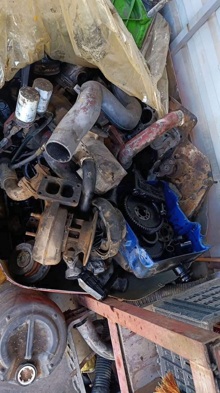 سلام عليكم افيكو 
137استندر كامل غراض 
الخلل الكورات معبرات ماي 
السعر 18
مكلف بالنشر ***********
