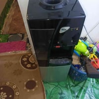 براد ماي • نضيف • ناصريه شموخ