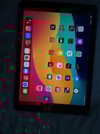 ايباد ٦ • ١٢٨ • نضيف