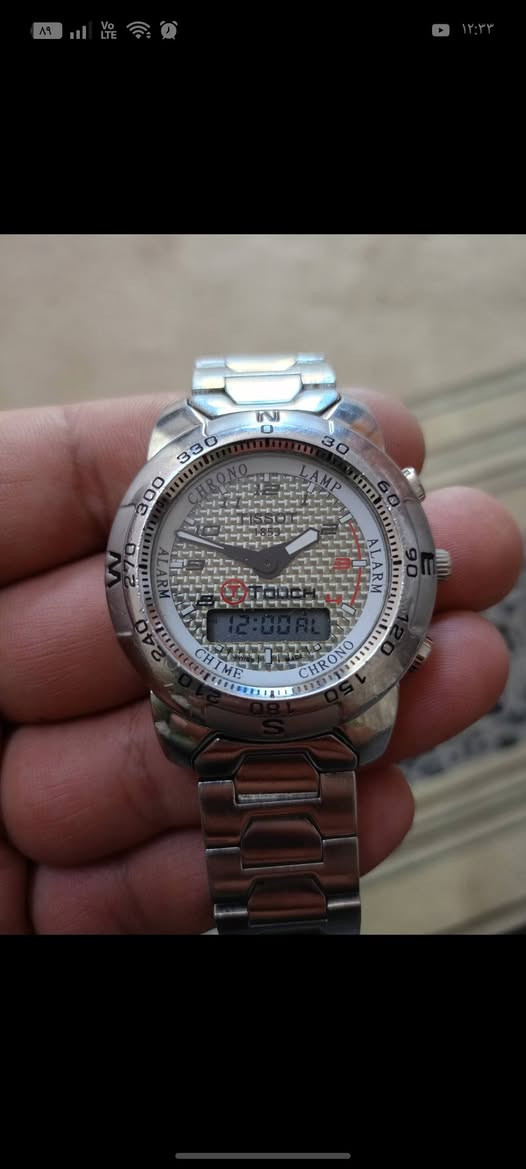 Tissot T-Touch  ساعة هاي كوبي مال باله مكينة مايوتا  للبيع السعر 40 الف مكان بغداد ***********

