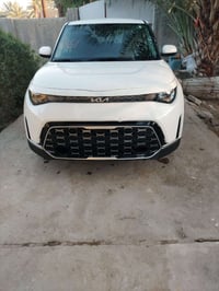 صول مودبل ٢٠٢٤  وارد امريكي  سياره كلين بدون صبغ او تبديل .  بيه رصعه ...