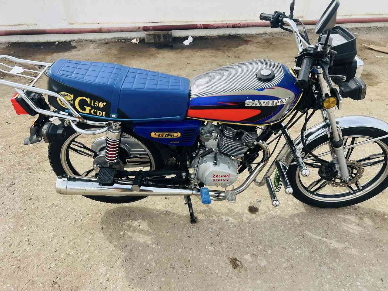 السلام عليكم ايراني سيڤان موديل 22محرك ممفتوح دراجه نضافته100/100 السعر 650 العنوان قضاء الخالديه***********
