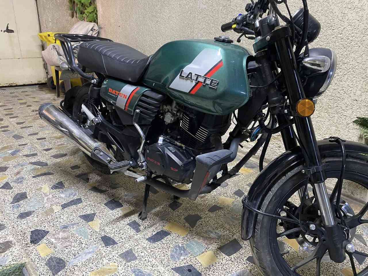 سلام عليكم دايوان لاتي موديل 25 السعر 2.300 وبيه مجال للشراي ***********
