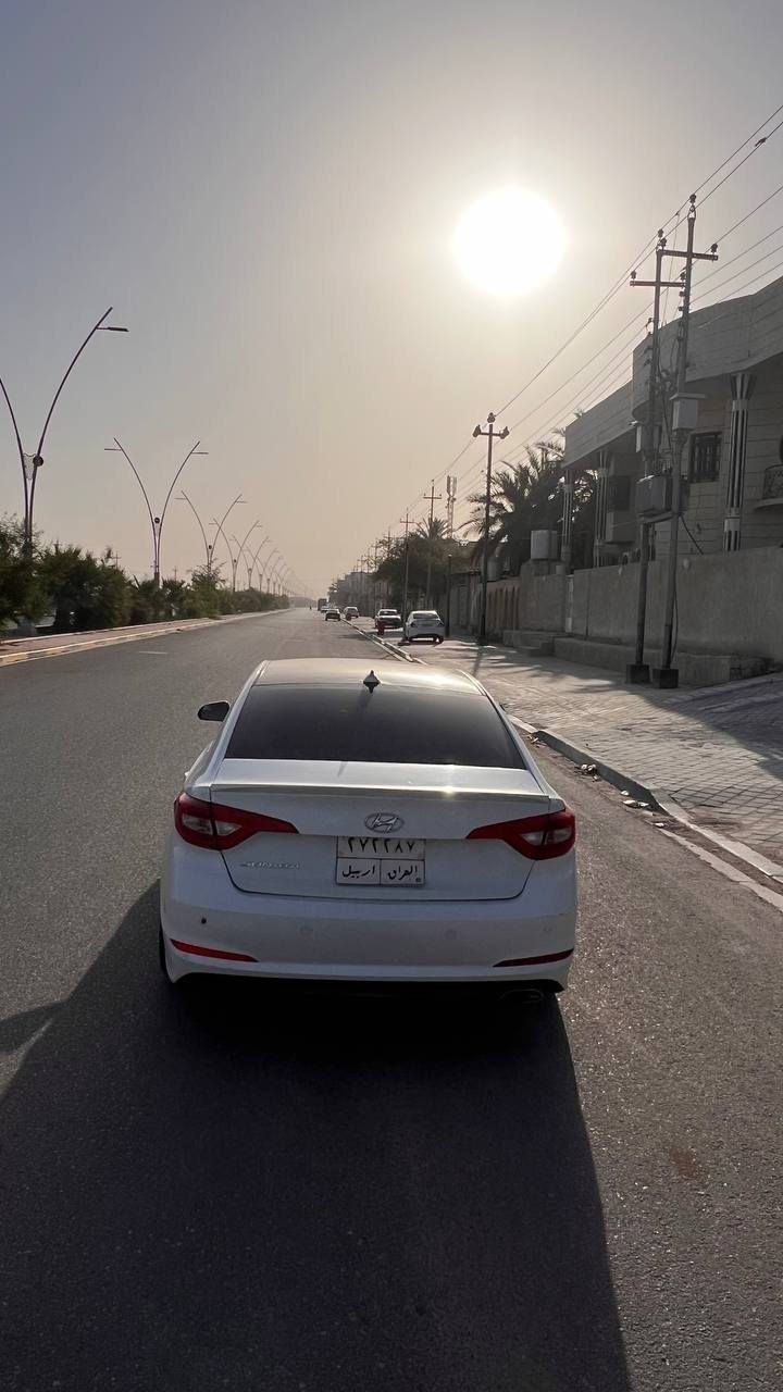 سوناتا 2017 كندي
2400 gdi
سياره نضيفه كفاله كير ومحدك حداديه وتبريد ثلج لسياره بيهه رصعه بلجاملغ لخلفي وبيهه صبغ فقط مدكر امامي وشوي من لبنيد 
لجنايه يعرفون شنو لفرق بيت الامريكي ولكندي
لسياره دواخل عسلي
شاشه حجم كبير
شفتات ستيرن
رادار امامي خلفي
حساسات خلفي امامي
رقمها اربيل تريد تحويل تريد وكاله
مكان السياره البصره
الهاتف ***********
سعرها 119 وبيهه مجال حك لجيه
