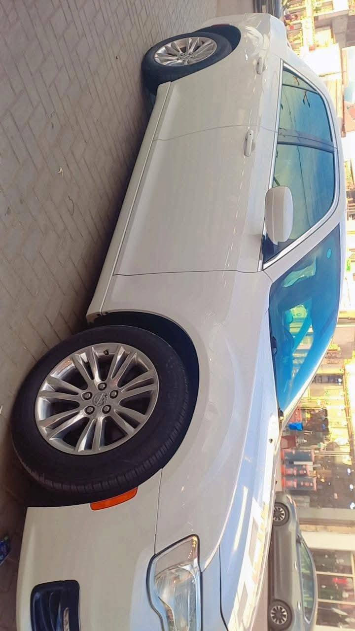 السلام عليكم
اوباما  لمتد  مديل 20 اصل 
ماشيه 73 ميل 
مرقم بصره وكامل 
السعر247وبي مجال 
العنوان البصره المعقل 
***********
