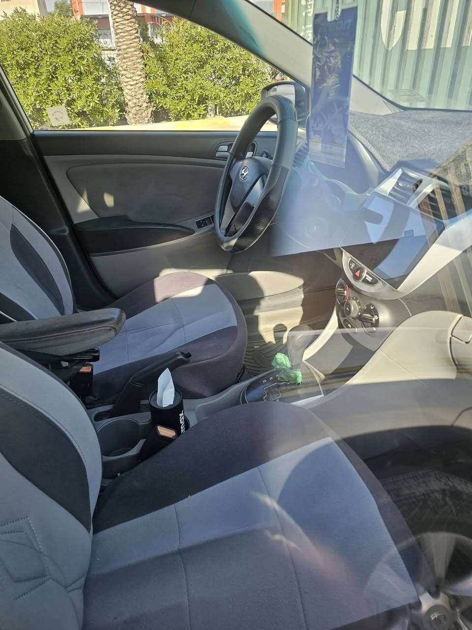 سلام عليكم اكسنت 2015 وارد امريكي حادثها الوارد طخه جاملغ الامامي وراجع بارد بدون ضربه قويه ولا تبديل شرط الفحص وبيهه بارد جاملغ خلفي وجزء من الدوسه صبغ سياره اكفلها من ضربه قويه وتبديل وقطع الصبغ وبيهه حالوب خفيف كلش بلقماره مكينه 1600 كفاله هيه والكير سياره جاهزه من كل النواحي الف دينار ما تخسر عليهه حداده تبريد كهربائيات تخم تاير كله جديد وهزه جديده وسنويه لشهر ١٢ بأسمي تحويلك ثاني يوم مكانها البصره //سعرها ٩٨ وبي مجال 
***********
