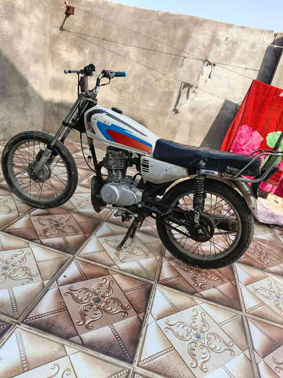 سلام عليكم دراجه نامه ادوات محرك مفتوح مره المكان قضاء الامدينه السعر***********
