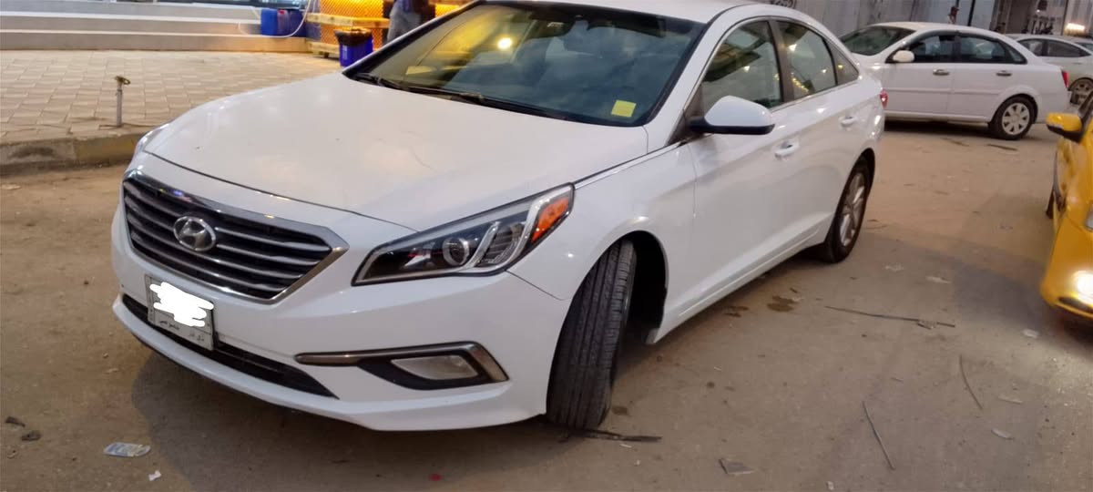 اللبيع سوناته موديل 2016 رقم ذي قار حره السياره جاهزء جديده بعد احله من الصور بدون تبديل بدون صبغ بدون ارباك بدون دواخل جاهزه للخير السياره شاشه كامره ويل كب مكاني ناصريه الحافه مال البنيد مرجع نفسه  مكينه كير مكفولات السياره  ما مفتوحه المكينه  مكان ناصريه المركز السعر 123 ات ***********
