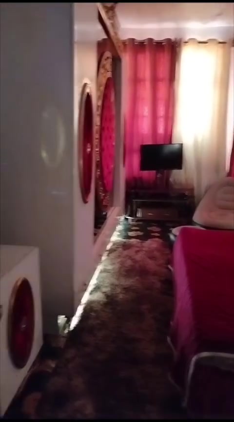 غرفه ملكيه درجه اولى تسع قطع المكان بغداد السعر مذكور بالفيديو ***********
