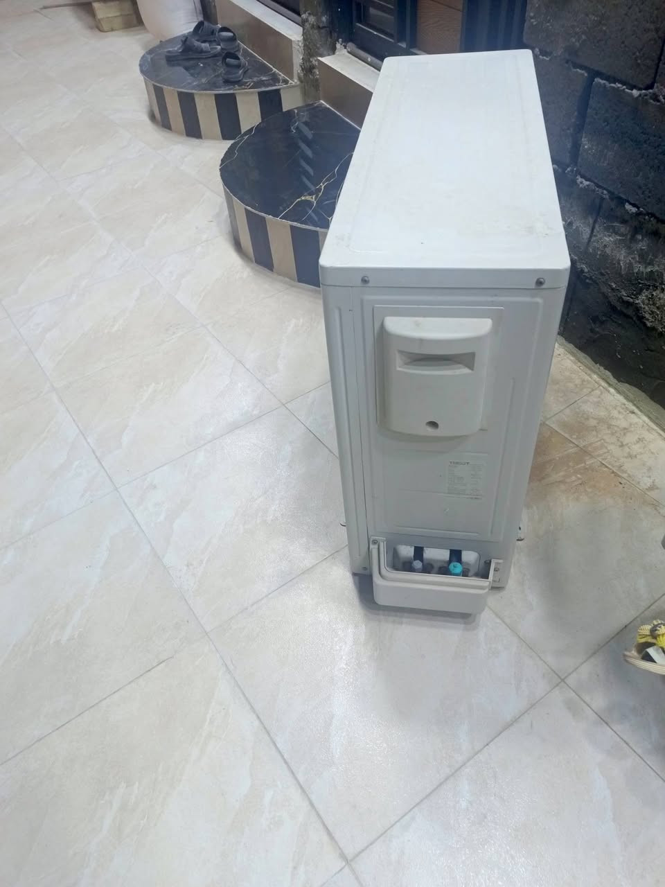 السلام عليكم عندي قطعة خارجية سبلت توسوت طن ونص وكالة خونشاو  امتياز هونكونگ السعر  ٢٠٠ انطي ضمان بيه اسبوع حاليا فقط نقص غاز واذا عندك قطعة عاطلة اخذها وانزل من سعرها


**إذا كنت صاحب هذا الإعلان وتريد حذفه لأي سبب، رجاءا أرسل رسالة إلى الدعم الفني**