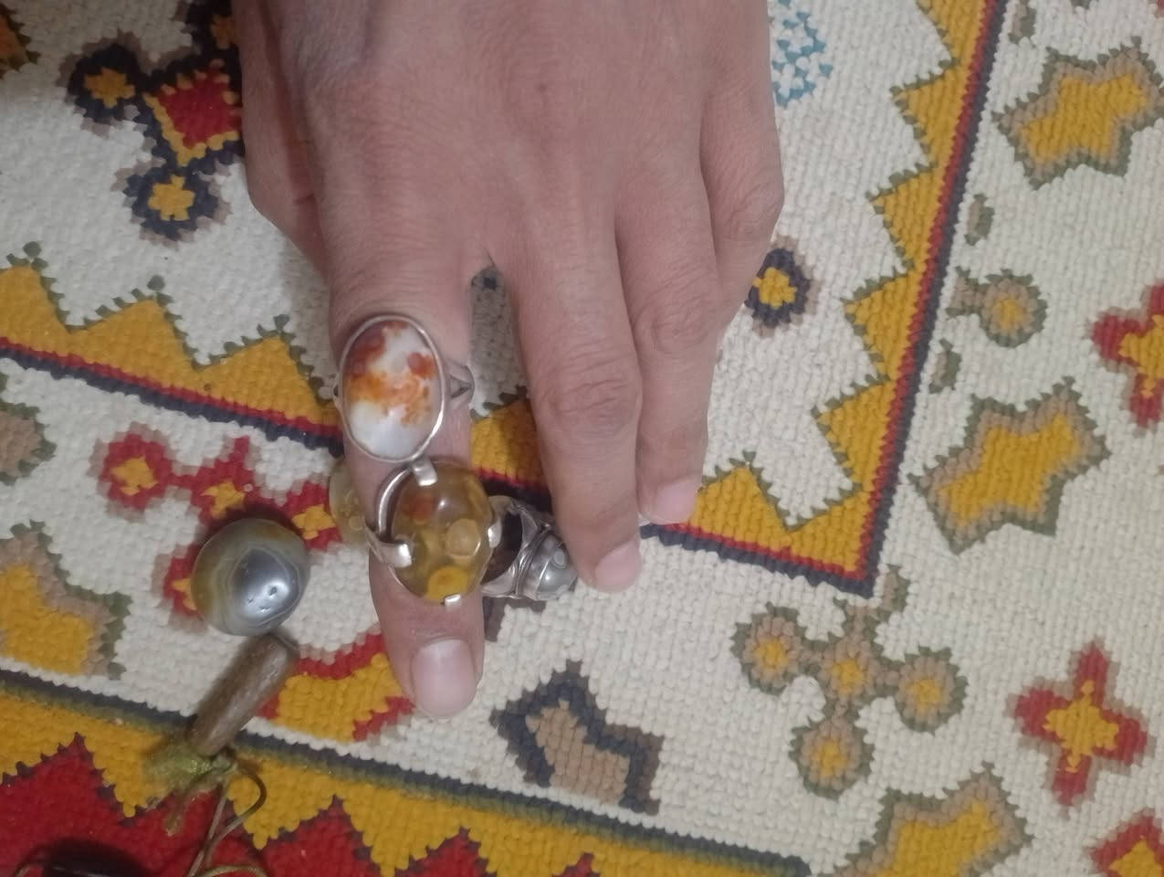 السلام عليكم من رخصه الأدمن للبيع هذن المحابس أو مراوس اليحب يقتنيهن يتواصل وياي بالماسنجر


**إذا كنت صاحب هذا الإعلان وتريد حذفه لأي سبب، رجاءا أرسل رسالة إلى الدعم الفني**