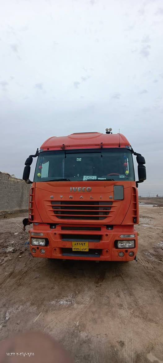 السلام عليكم افيكو  للبيع موديل 2003 مربوطه صهريج سنويه منتهيه محرك 480 كير اوتو ،تدفئه، تبريد، رتايدر ، ثلاجه ،تخم تاير، محرك گير مكفولات شاصي بأج بلاد مكفول من كسر و فطر شرط الفحص رقم سليمانيه تحويل ثاني   سعرها 78 وبيها مجال مكان البصرة القرنه *********** //***********
