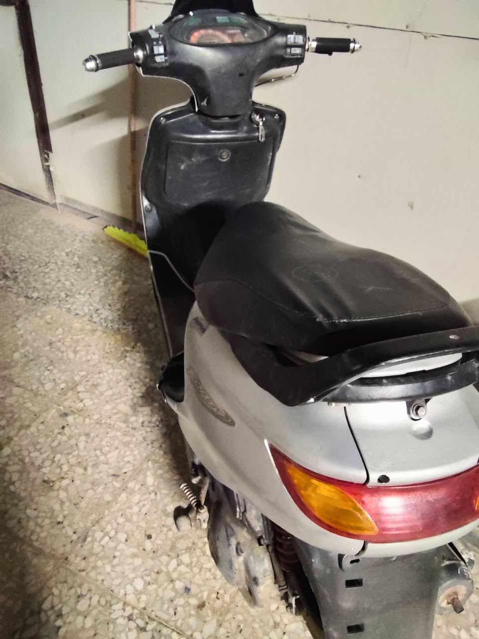 دراجه فراشه للبيع نظيفه دراجه ماناقصه اي شي محرك مامفتوح بلادي كهربائيات كله شغاله سلف وهندر مكاني النجف شارع مطار سعر 450 وبيه مجال رقمي *********** وشكرا 🌹🌹
