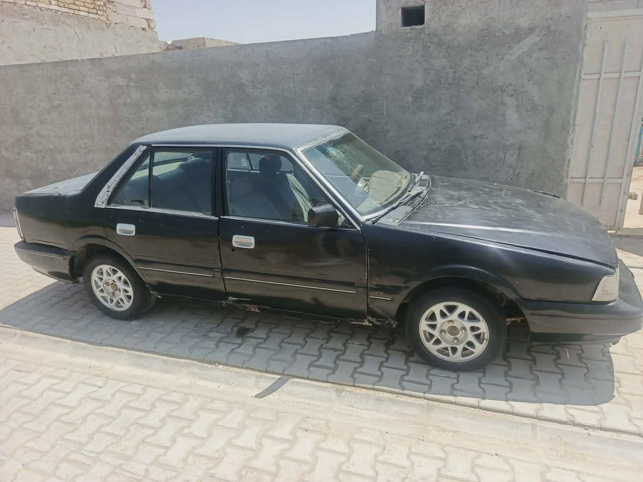 السلام عليكم للبيع سياره كيه كبتل كير مكينه حداديه مكفولات مراوس او بيع مكان نجف لشراي يتصل مكلف بل نشر رقم ***********
