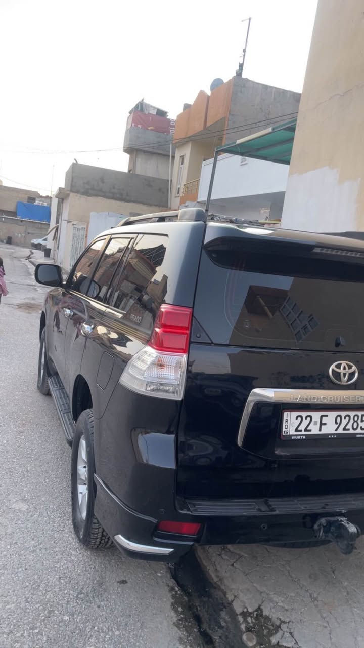 تؤيؤتاپرادؤ2010جواربستن 
فول شاشه و كاميراسه لاجه كوشن جلد 
ته بريدمركه زى حه ساس بيلاد ئه يبيس
ئاوينه شه فت
لاى سه ياق شوين له زكه په مپه بى معجون بى ليدران
سعر210$معامه له
*********** أربيل, العراق
