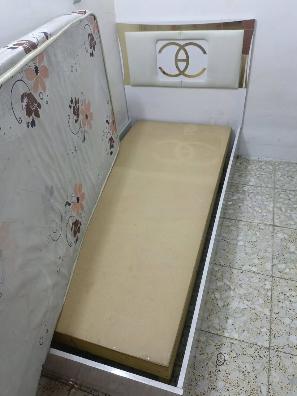غرفه تركيه نفر نضيفه جدا مابيه اي ضرر دوشك طبي ضغط سعر 225عنوان  بغداد الجديدة النعيرية شارع المسبح


**إذا كنت صاحب هذا الإعلان وتريد حذفه لأي سبب، رجاءا أرسل رسالة إلى الدعم الفني**