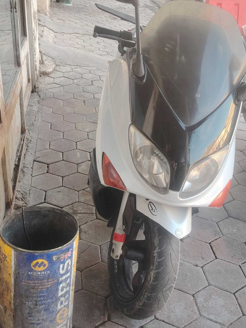 اسلام عليكم دراجه للبيع تي ماكس حجم مكينه ٥٠٠ وديل 2007 للاستفسار الاتصال على ***********
