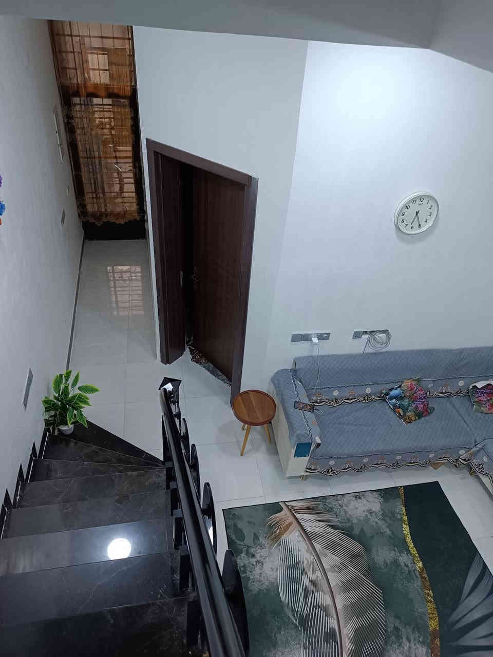 ‏‪
🏡بيت للبيع – في كربلاء المقدسة 

حي الميلاد / مقابل مجمع الدرة

 المساحة: 105م – طابقين....الواجهة 5*21 ....

عرض شارع 8

شارع تبليط

انترنت ضوئي

 3 غرف نوم

مطبخ حار/بارد

3 صحيات

 البناء طابوق

 جمهوري البناء ممتاز

 البيت حديث وجاهز للسكن

إسكان مطلوب: 55 مليون

 

📞 للتواصل: ‏‪0773 204 8562‬‏
