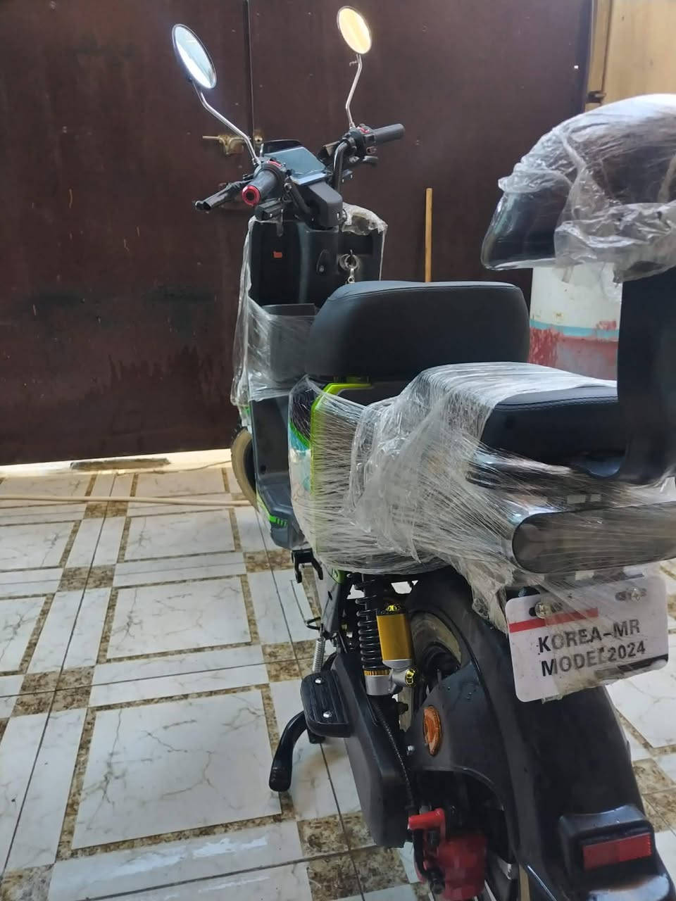 ماطور شحن للبيع R11 Koria _mR موديل 2024 5بطاريات مستعمل قليل
السعر 700 وبي مجال للتواصل ***********
