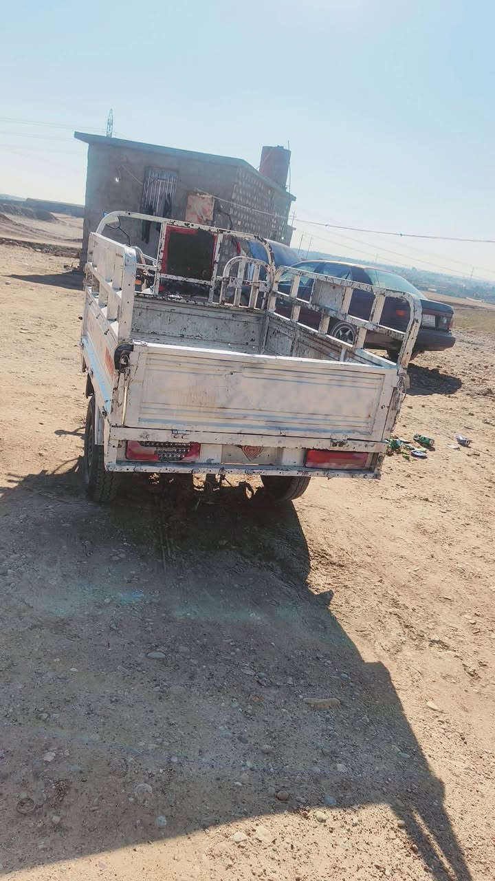 السلام عليكم ستوته موديل 18 محرك 18 شاص اشاره كهربائيات كامله كلها شرط شي قدام العين مكان عوسجه قربي جنوب الموصل كياره  مكلف بل نشر سعر 900 بيه مجال  ***********
