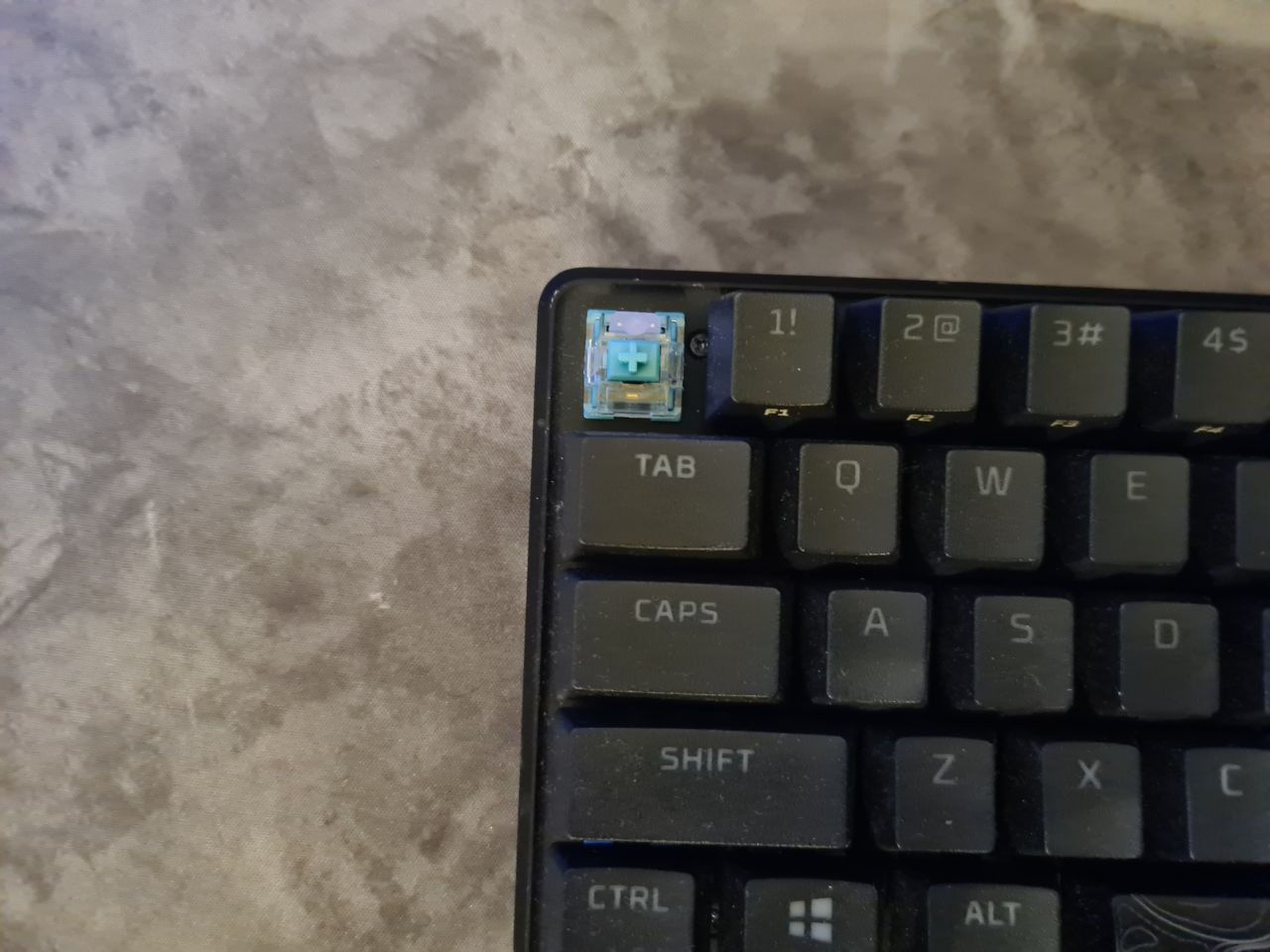 السلام عليكم 

شاشة 1920 1080 60HZ ( حجم صغير الى متوسط ) 65

كيبورد هايبر اكس ALLOY 60 سوجات سمائي وزن ثقيل 40

جوستك GameSir Kaleid Flux ( اصلية مو امزون ) 35


**إذا كنت صاحب هذا الإعلان وتريد حذفه لأي سبب، رجاءا أرسل رسالة إلى الدعم الفني**