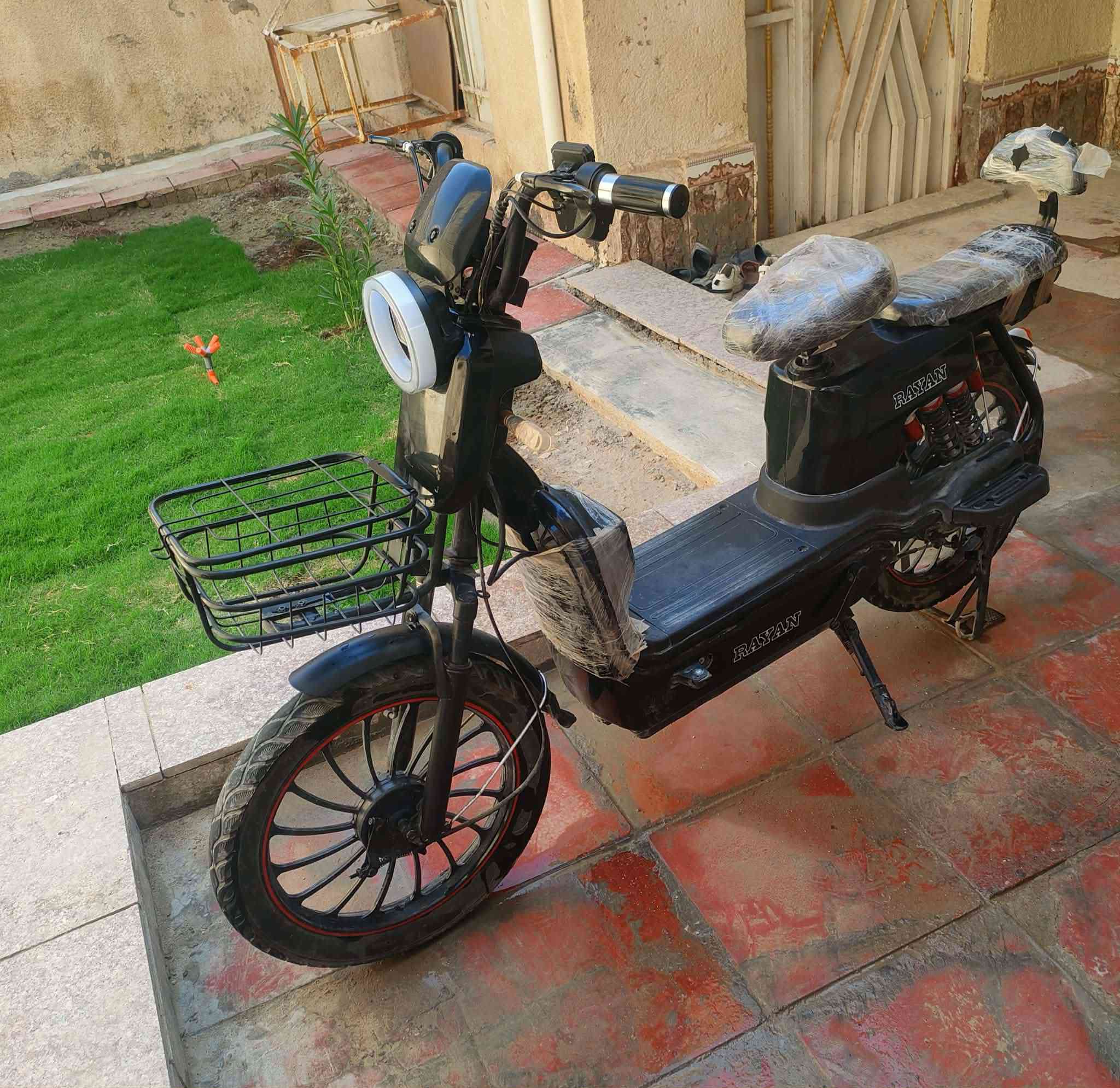 سلام عليكم  دراجه للبيع من شركة الريان 
انه وصلت عندي سعر اكتبولي سعركم  
للمعلوم الدراجه للبيع ومكاني الناصريه


**إذا كنت صاحب هذا الإعلان وتريد حذفه لأي سبب، رجاءا أرسل رسالة إلى الدعم الفني**