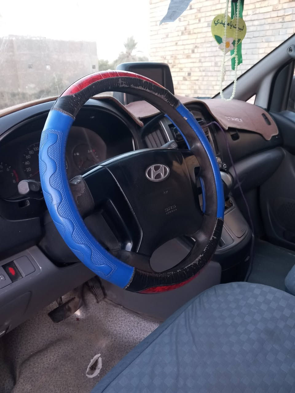 السلام عليكم استاركس ٢٠٠٩   مكينه وكير اتو ماتيك اصل بنزين  مكينه ٢٤٠٠  على الشرط  تخم تايرات سيارة  حلوة رقم كربلاء  محوله ارقام انكليزي.   امداور ثاني يوم السعر١٢٣ وبيه مجال بسيط  العنوان نجف  ***********
