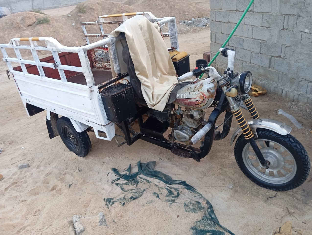 سلام عليكم ستوته له لبيع مكان فلوجه مابيهه وراق سعر 500وبيهه مجال***********
