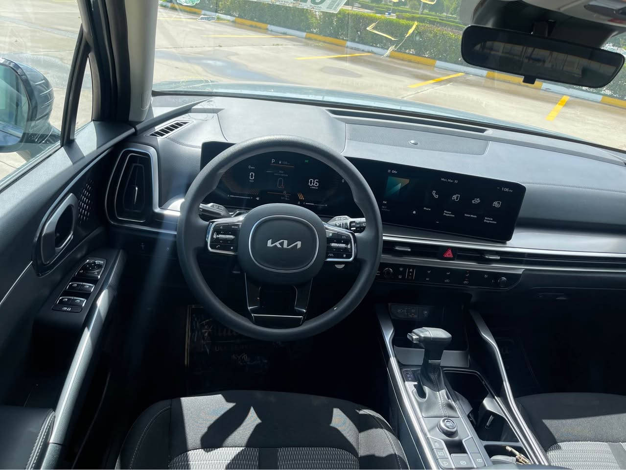 سورنتو 2️⃣0️⃣2️⃣5️⃣
وارد امريكي 
حدثها بابين جهة السكن تبديل + صبغ 
ماشية 5000 مايل اخت الزيرو 
بجم كبس 
مواصفات السيارة /
بصمة ابواب وبصمة تشغيل وتشغيل عن بعد 
تحديد مسار
نقطة عمياء 
قيادة ذاتية 
رادار امامي + خلفي 
7 راكب
انارة ترحيب باليدات عند اقتراب البصمة 
رقم اربيل الجديد 
تحويل او وكالة بشرط 
السعر / 265$ وبيها مجال 
مكان السيارة / اربيل 
***********
*********** واتساب أربيل, العراق
