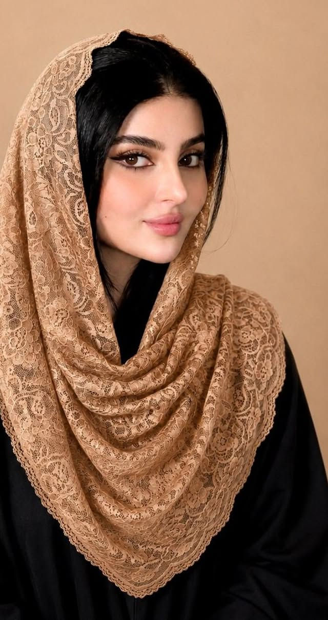 ✨ وصل شال الذكاء الاصطناعي الترند ✨
🧵 خيط بريسم وقماش تول فاخر
💎 نعومة ولمعة راقية جدآ 
🎀 تصميم أنيق وموديل عصري
🌈 ألوان مميزة تتناسب مع كل الإطلالات😍
قياس الشال / الطول مترين والعرض 70 سم ✔️
#الاصلي الكويتي البريسم 💯 
 
🚘 يوجد خدمة توصيل لجميع محافظات العراق  🚘


**إذا كنت صاحب هذا الإعلان وتريد حذفه لأي سبب، رجاءا أرسل رسالة إلى الدعم الفني**