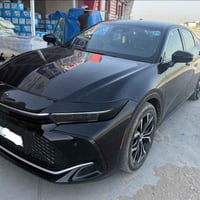 للبيع او مراوس كراون 23 رقم بغداد جديده فول مواصفات ضرر قطعتين للمعلوم...