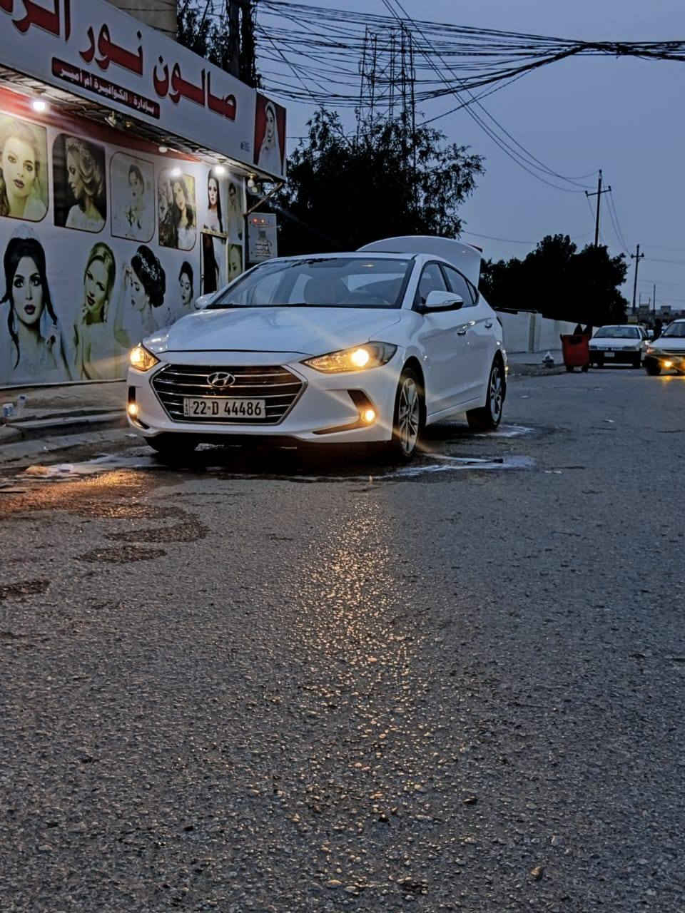 هونداي النترا للبيع
مواصفات
نظام كروز كهربائي تحكم سترين جهتين
5 ويل كب
4 دسك
تبريد خليف امامي
فتحه بل قماره
حساسات خلفيه +كامره +شاشه 
مري شفط
ubs
السياره مكفوله كفاله عامه لاتبديل ولا ضربه السعر 157
غرامه النجف مادفع الف اربيل مطلوبه 70  الف فقط
***********
