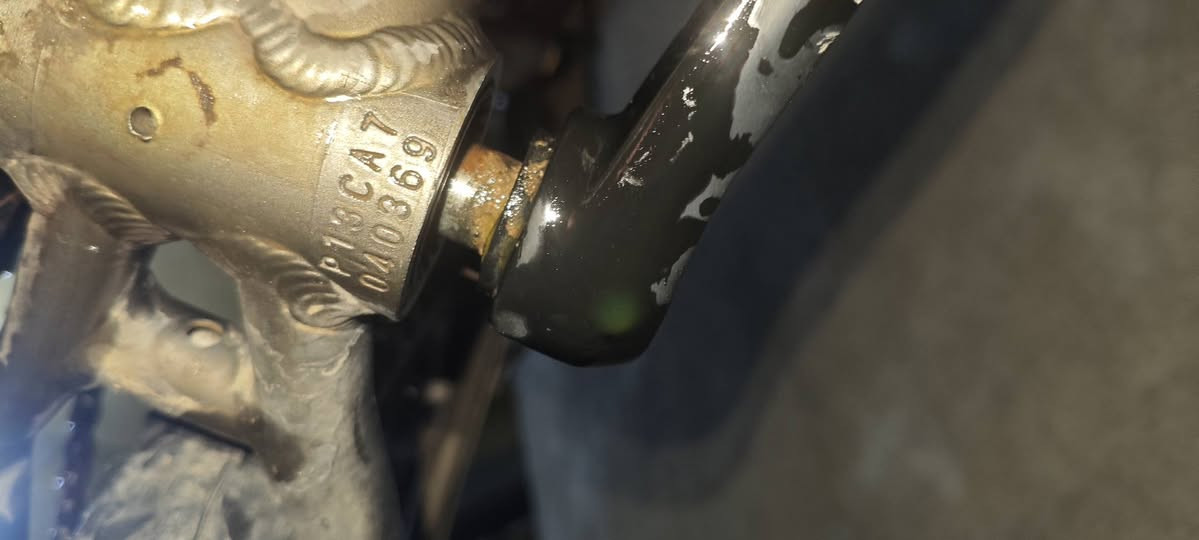 سلام عليكم بايسكل جبلي الاماني ماركه ميراد ماتس
معند الامنيوم خفيف ريشه البايسكل نضيف حيل مابي كل نقص بس الكشن مالته بلادي كلشي مابي بس اني حاطله 
تيب سستم شيمانو 3*8 وبركيات هم شيمانو وبايسكل سريع حيل ومريح وبي رقم شاصي مالته وبي ختم بيىم سعره 300 وبي مجال مكاني بغداد كوريش


**إذا كنت صاحب هذا الإعلان وتريد حذفه لأي سبب، رجاءا أرسل رسالة إلى الدعم الفني**