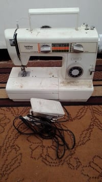 عندي مكينه خياطه للبيع شبه جديده نوع بروتشر مكاتب بغداد السعر ب١٤٠ وبي...