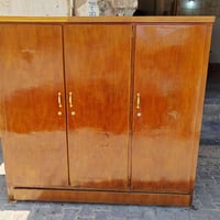 بوفيه ثلاث أبواب • مستعمل • حسنكوي