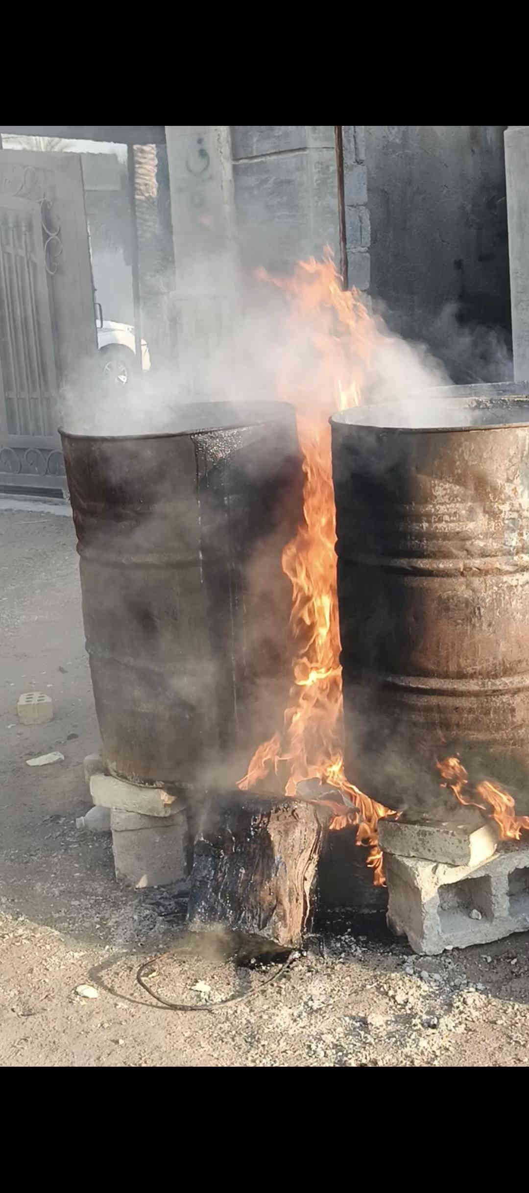 السلام عليكم يوجد لدينا جير سطوح مانع الرطوبه ومانع الملاح نشتغل داخل الفلوجه وخارج الفلوجه معه ضمان الستفسار علا رقم ‏‪***********‬‏ وبي وتساب ✅
