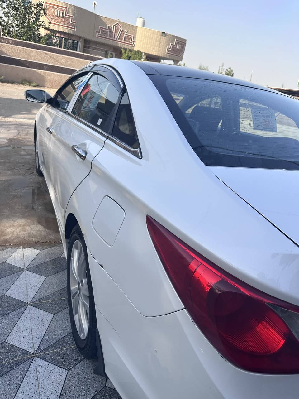 سلام عليكم سوناتا مضلع مديل ١١ خليجي
رقم قادسيه مبدل بنيد جاملغ الأمامي والخلفي فقط مصبوغات بدون حادث ***********

