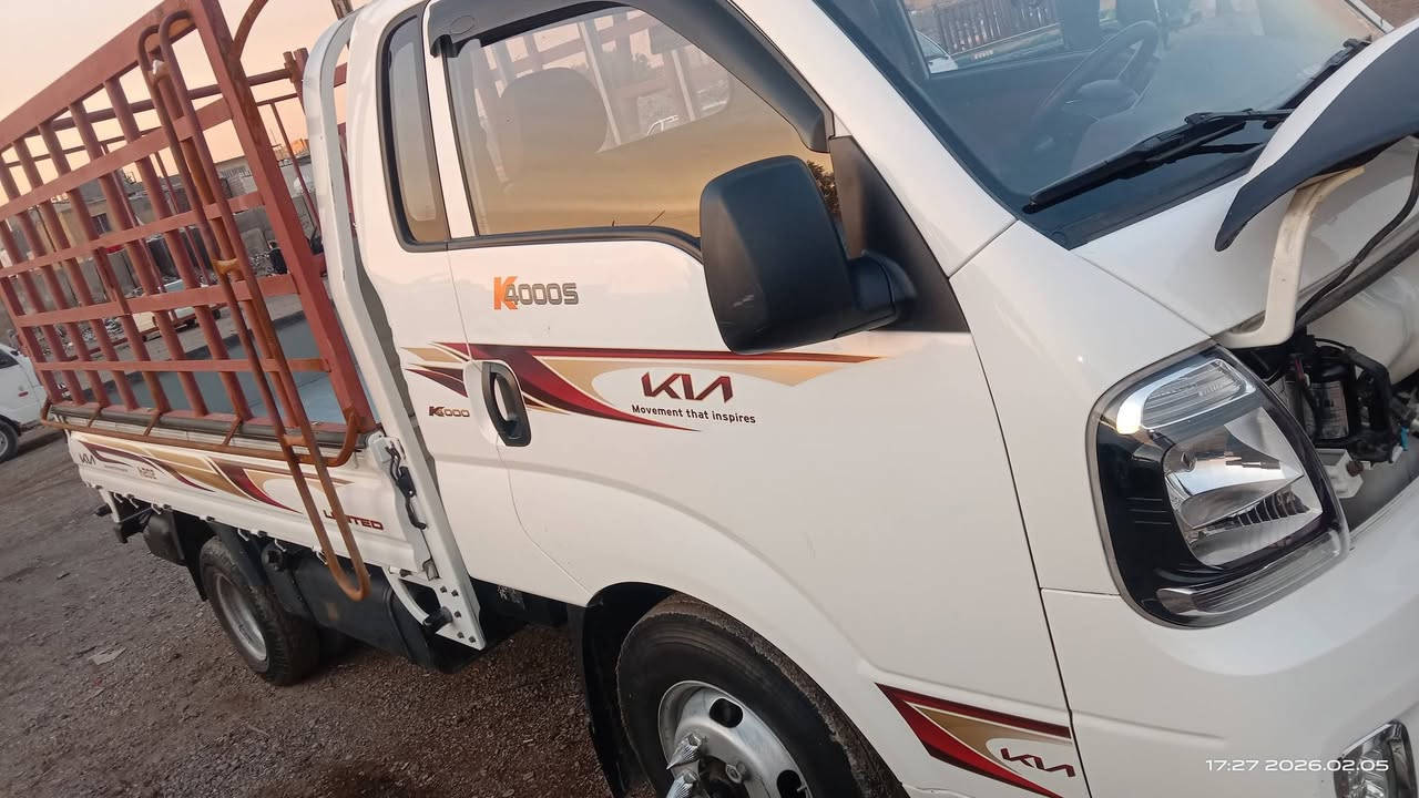 سلام عليكم كيه فحل للبيع موديل ٢٤ سياره جديده وخير من الله ماشيه ٦٩ بيها بارد بالبنيد مامصلح والباقي كفاله عامه للسونر تفحصها راعيها والتحويل الحد البصمه ابكفالتي السعر ١٩٠ وبيها مجال للشراي مكاني بغداد العبيدي ***********
