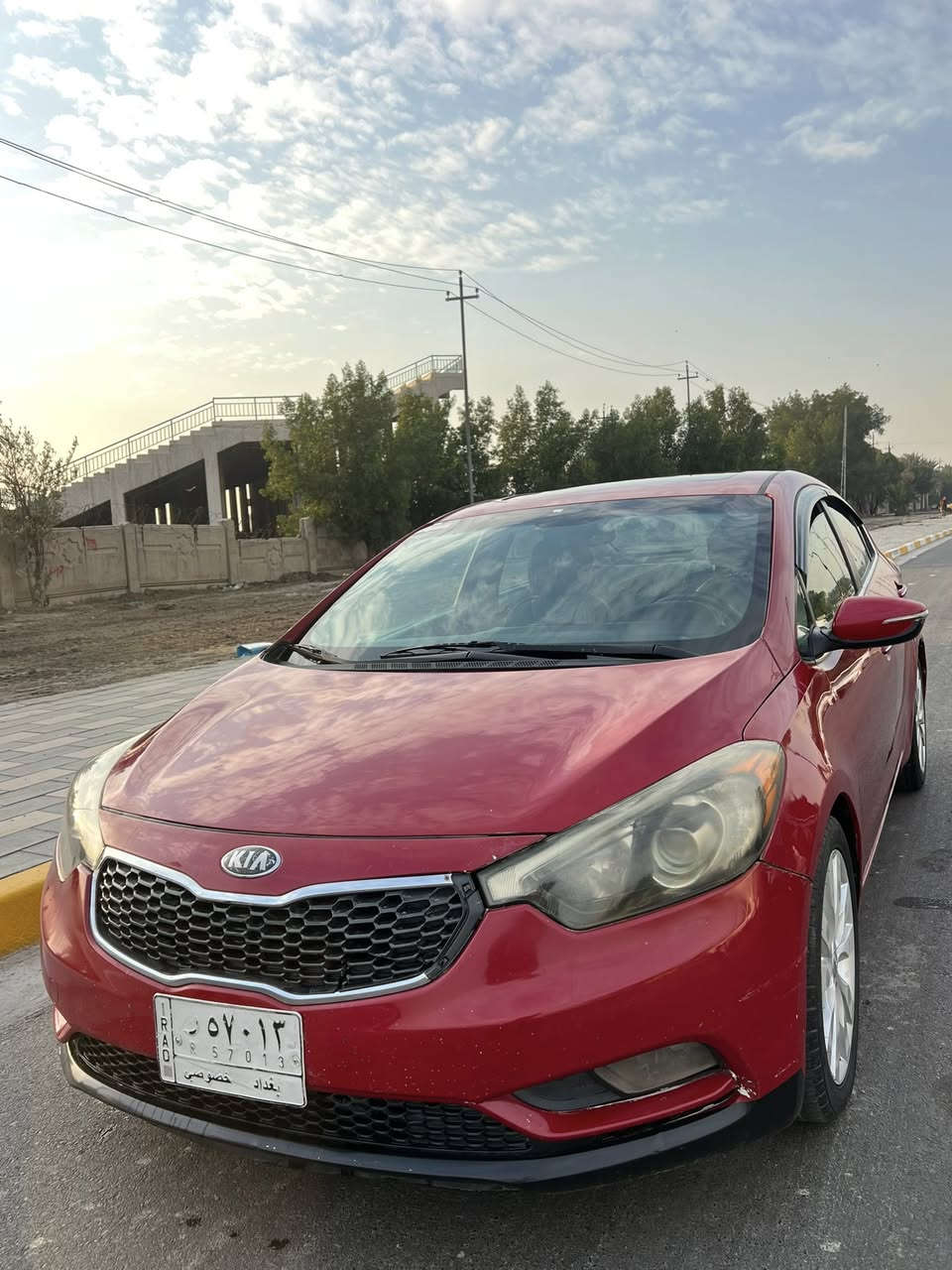 السلام عليكم فورتي 2014 جيتي لاين فول مواصفات 1/1 
السعر ( 95 $) مكانها بغداد البلديات ***********
مواصفات / فتحه سقف / بصمه ابواب + بصمه دخول 
كشنات جلد تدفئه + تبريد / مري شفط / شاشه جبيره وكامره خلفيه / اشاير بل مري / محرك 2000 سياره جديده وجاهزه ومابيها نقص وارد امريكي حادث جاملغ وبيها ٣ قطع گلير اثر جراد الشراي يتصل
