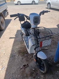 بايسكل شحن للبيع السعر 75 بما مجل الطبين الرقم 077122057336