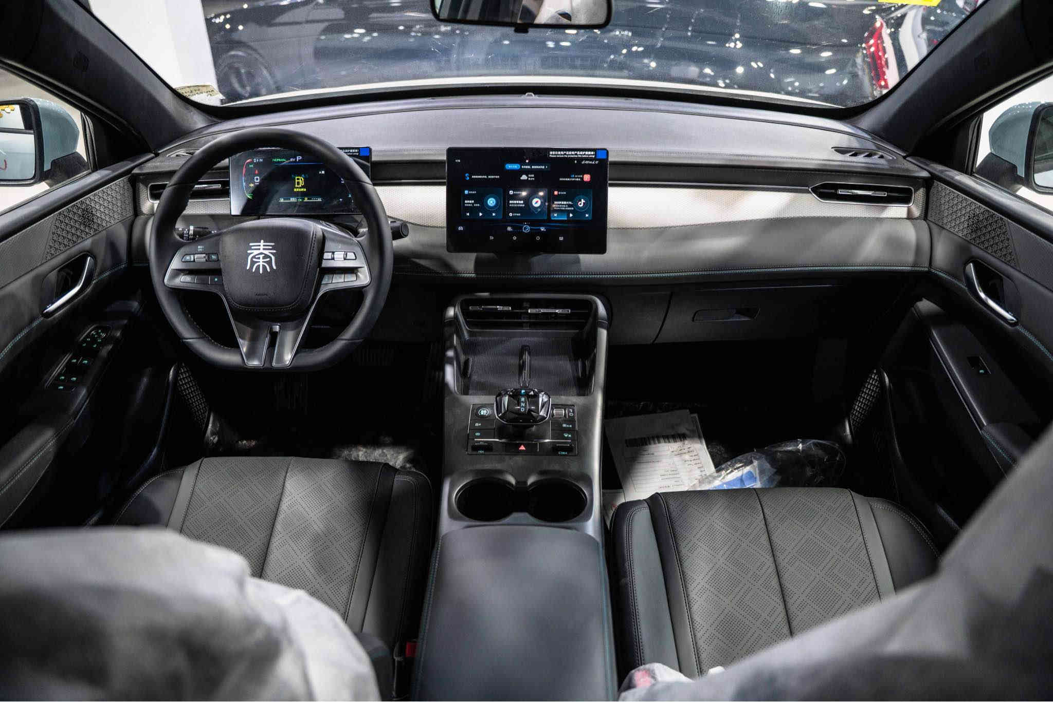 2025 BYD QİN PLUS - صفر كم

سعر : 11,750$🔥🔥
موديل :2025
‏‎عدد الأميال :0كم
‏‎لون : سمنتي
بوياغ : كلين
رقم : موقط 
مكان اربيل  شارع حديد و خشب قريب جامع جليل خياط شركة  دايناميك موتورز 
‏‎من المعلومات الرجاء التصل علي وتس اب
                                                                                           *********** أربيل
