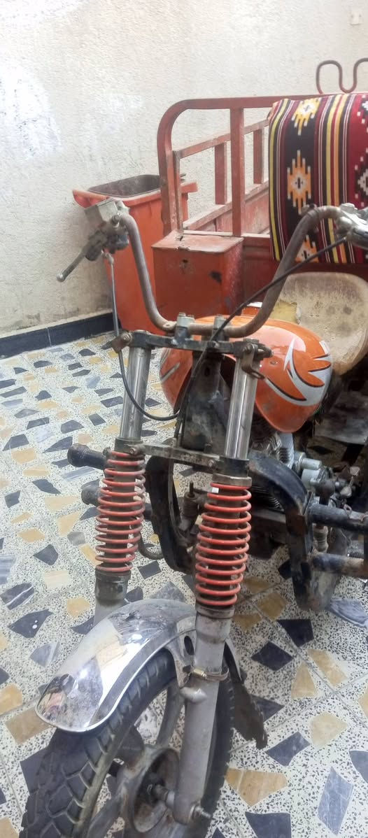 ستوته مكينه مكفوله شاصي مكفول بديه مكفول اكسنه مكفول ستوته جديده مكاني البصره ياسين اخريبط سعره 600 او بيه مجال رقمي ***********
