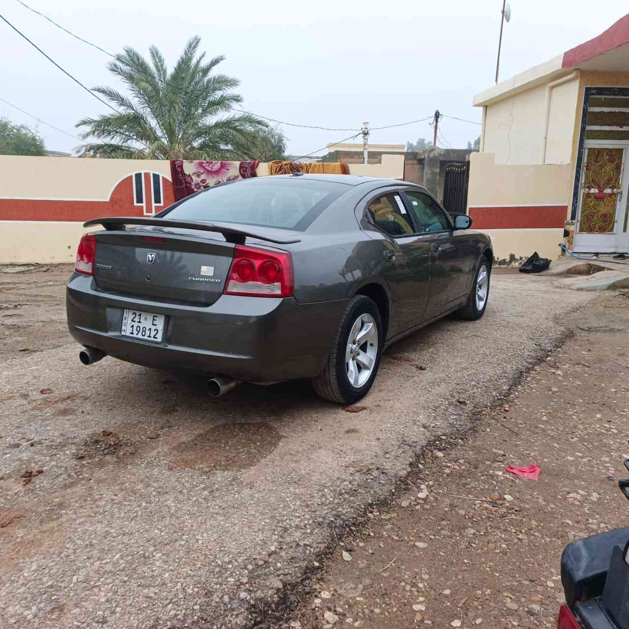 السلام عليكم جارجر للبيع مديل 2010 وارد امريكي كلين بدون حادث السونار مرفق مع الصور السيارة مكفولة كير ومحرك وتبريد وصدر وتخم تاير اخوان السياره مال بيت مامشتغله تكسي رقم أربيل جديد با اسمي 
محرك 3500
السعر                 115 بيها مجال قليل
مكان السياره ديالى بلدروز 
***********
