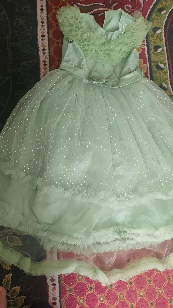 فساتين بناتي عمر ٩ وعمر ١٠ سنوات وقفطان نسائي ملبوس مرتين بس قياس ٤٨ عنوان الايمن تل الرمان قرب جامع الواحد الاحد


**إذا كنت صاحب هذا الإعلان وتريد حذفه لأي سبب، رجاءا أرسل رسالة إلى الدعم الفني**